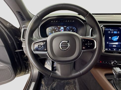 Used 2022 Volvo XC90 T6 Inscription w/ Advanced Package AWD/4WD image 11