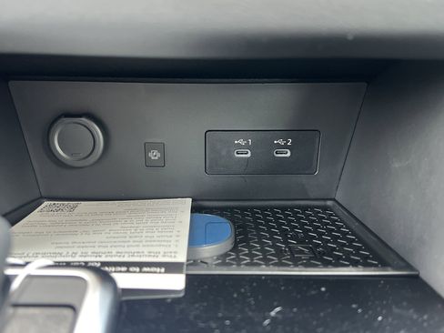 New 2026 Nissan Pathfinder SV image 7