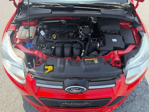 Used 2014 Ford Focus SE FWD image 25