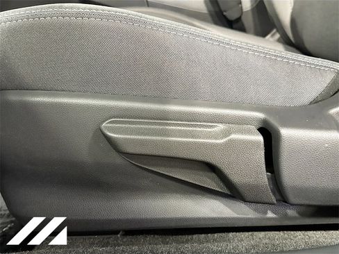 New 2026 Subaru Crosstrek 2.5i Premium image 19