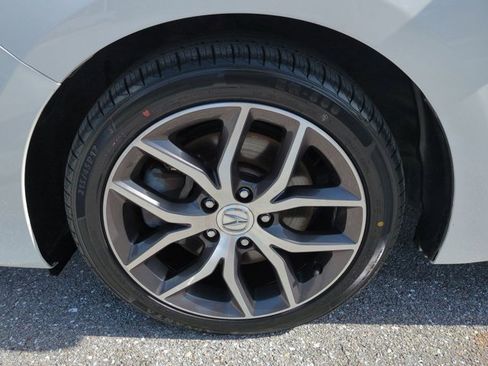 Used 2019 Acura ILX w/ Premium Package image 11