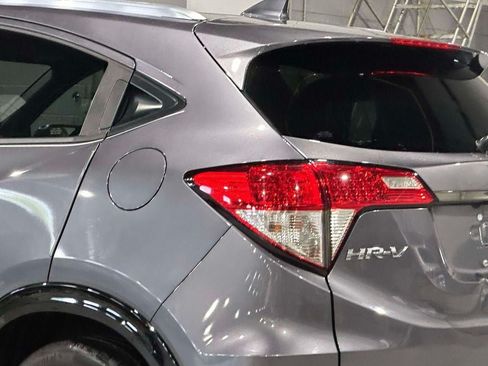 Used 2021 Honda HR-V Sport image 9