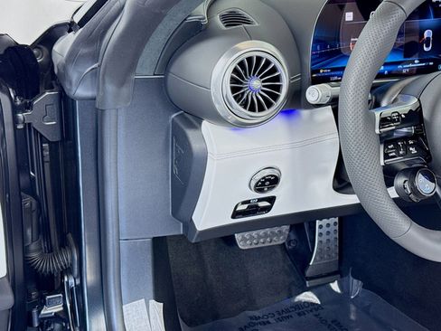 New 2025 Mercedes-Benz SL 63 AMG S e Performance 4MATIC image 13