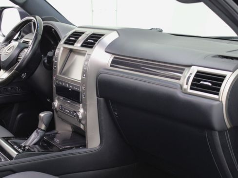 Used 2020 Lexus GX 460 Premium image 49