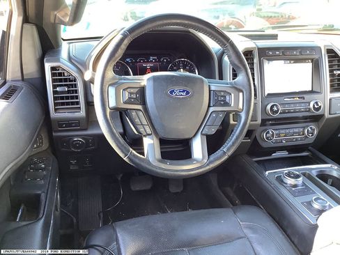 Used 2018 Ford Expedition XLT w/ Equipment Group 202A image 10