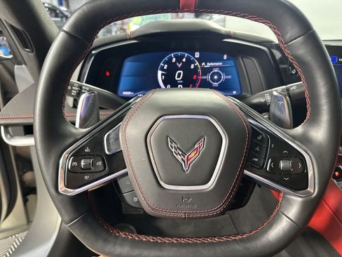 Used 2021 Chevrolet Corvette Stingray Premium Cpe w/ Z51 Performance Package RWD image 5