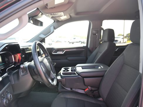 Used 2026 Chevrolet Silverado 1500 LT AWD/4WD image 15