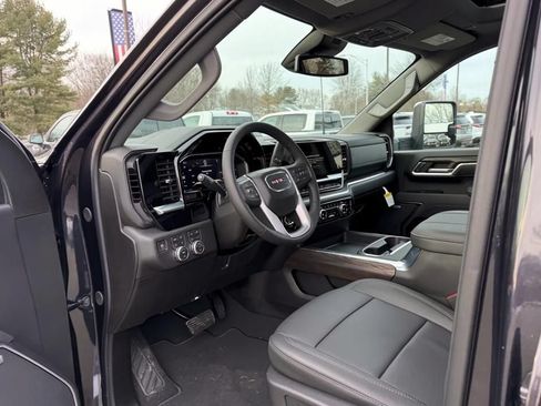 New 2026 GMC Sierra 2500 SLT w/ SLT Premium Package AWD/4WD image 14