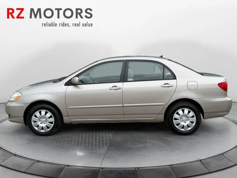 Used 2003 Toyota Corolla CE FWD image 2