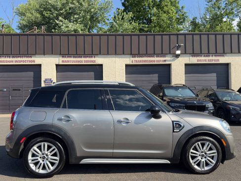 Used 2019 MINI Cooper Countryman S FWD image 7