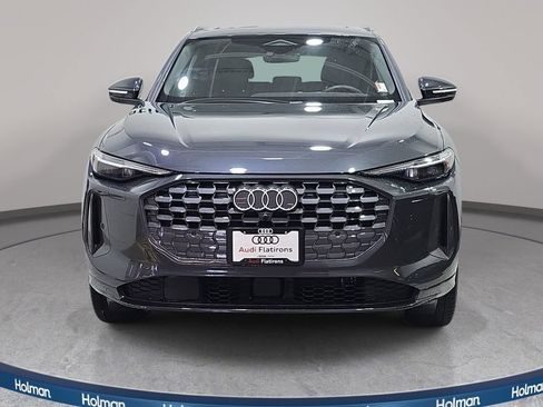 Used 2025 Audi Q5 Premium Plus w/ Premium Plus AWD/4WD image 3