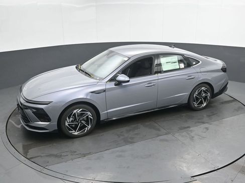 New 2026 Hyundai Sonata SEL FWD image 41
