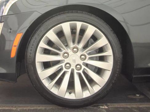 Used 2018 Cadillac CTS Premium Luxury image 9