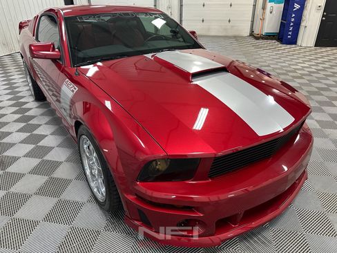 Used 2007 Ford Mustang GT Premium RWD image 5