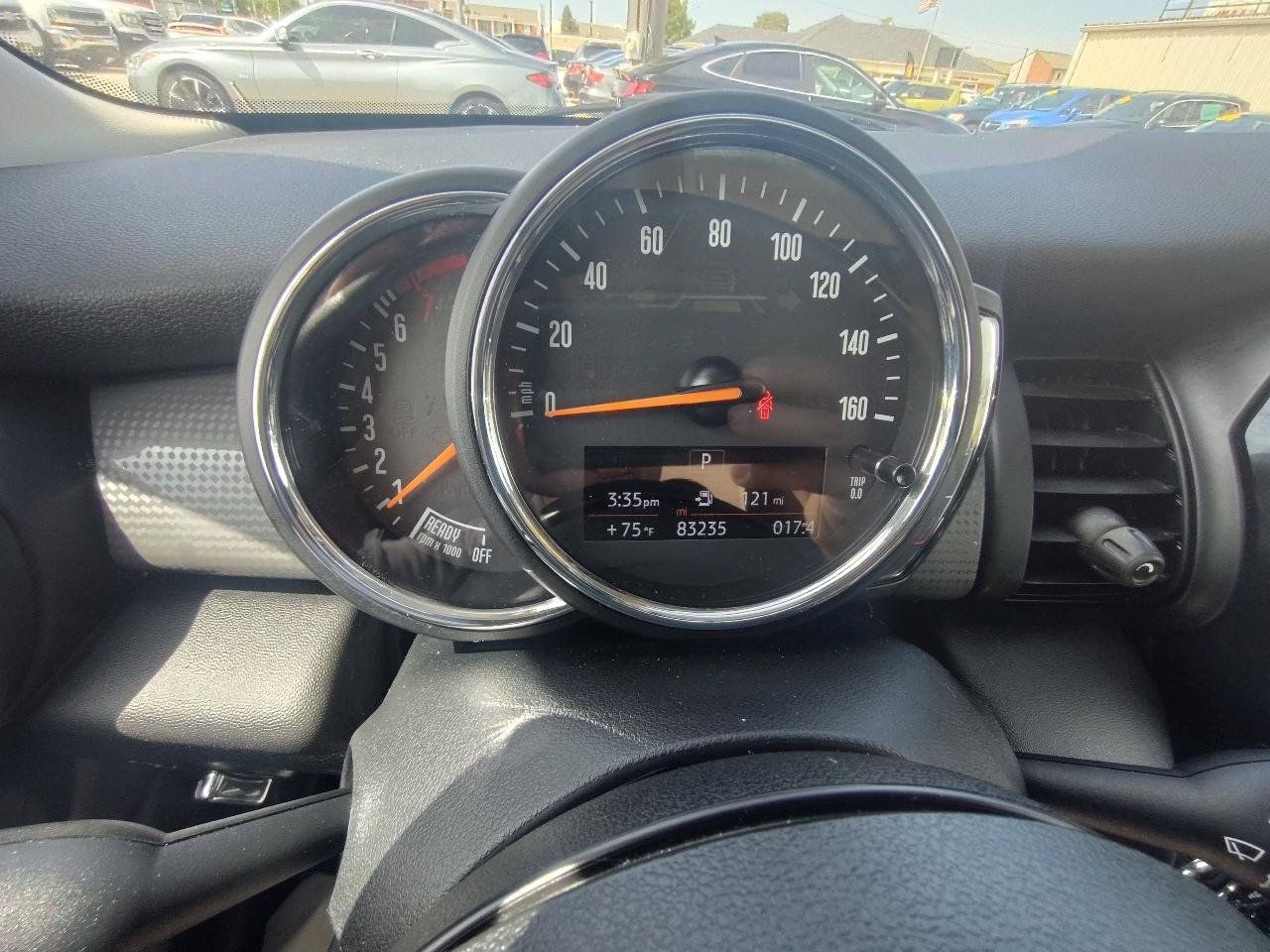 Used 2019 MINI Cooper 4-Door Hardtop FWD image 19