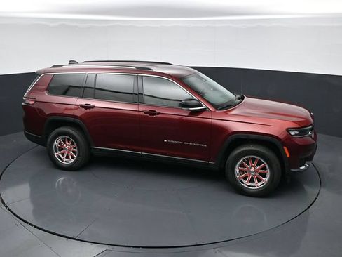 Used 2021 Jeep Grand Cherokee L Limited AWD/4WD image 31