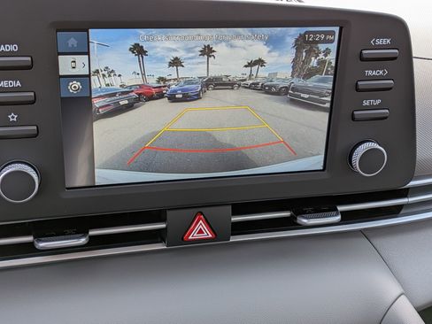 New 2026 Hyundai Elantra SE image 11