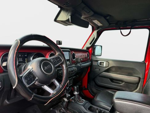 Used 2021 Jeep Gladiator Rubicon AWD/4WD image 10