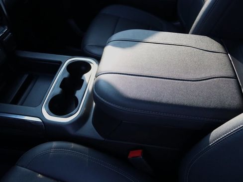 Used 2023 Chevrolet Silverado 3500 LTZ w/ LTZ Convenience Package image 32