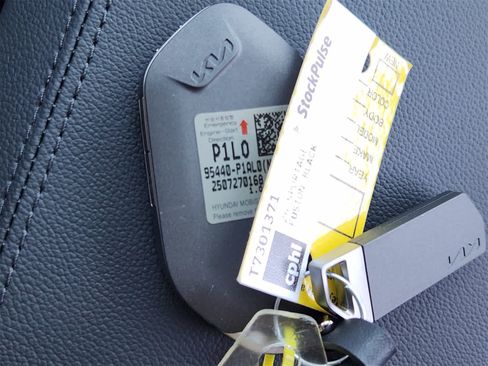 New 2026 Kia Sportage LX image 25