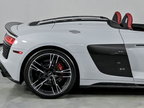 Used 2020 Audi R8 V10 performance image 13