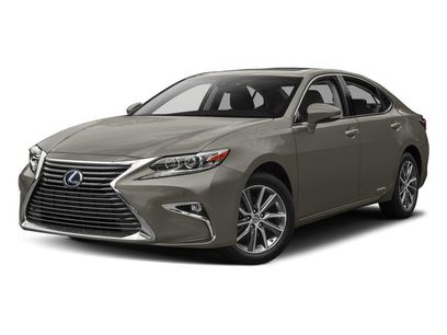 Used 2016 Lexus ES 300h w/ Navigation System Package