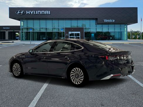 New 2026 Hyundai Sonata SEL FWD image 4