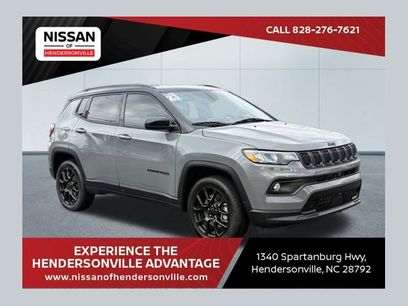Used 2023 Jeep Compass Altitude