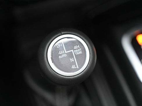 Used 2023 Jeep Wrangler Sahara image 36