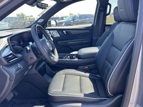 New 2026 Buick Enclave Avenir w/ Super Cruise Package image 24