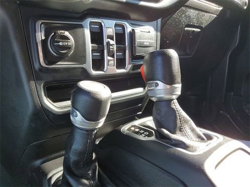 Used 2019 Jeep Wrangler Unlimited Sport S image 15