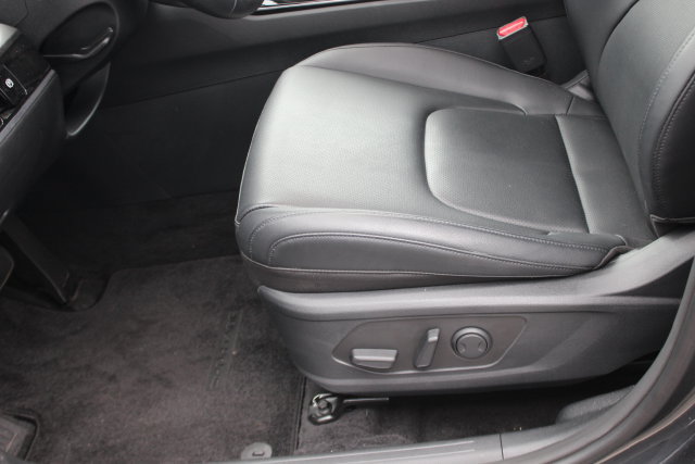 Used 2025 Kia Sportage EX AWD/4WD image 22