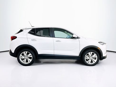 Used 2025 Buick Encore GX Preferred AWD/4WD image 10