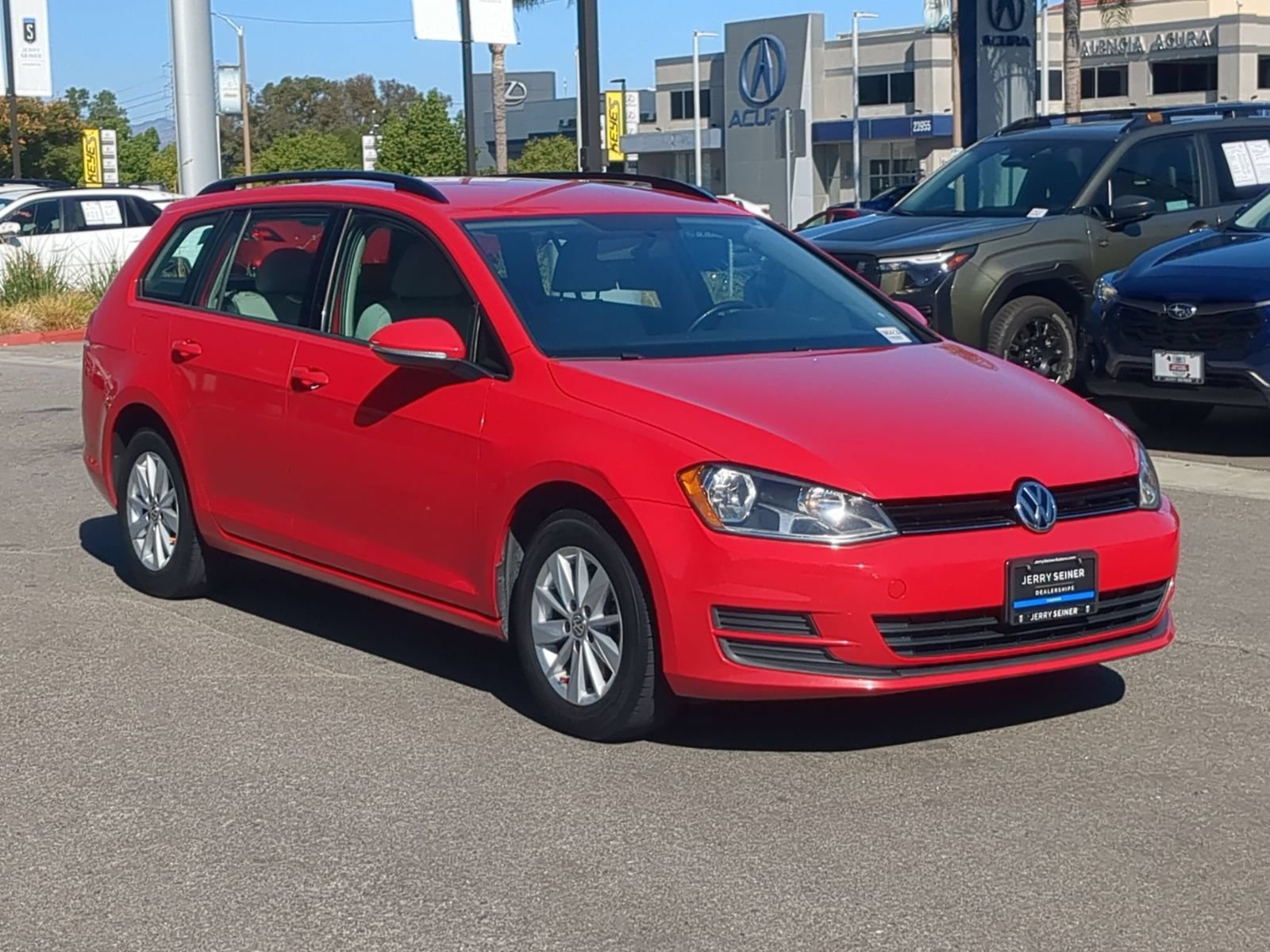 Used 2017 Volkswagen Golf S FWD image 7