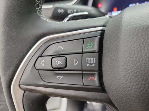 Used 2023 Jeep Grand Cherokee L Limited w/ Black Appearance Package AWD/4WD image 26