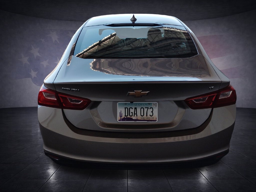 Used 2023 Chevrolet Malibu LT FWD image 4
