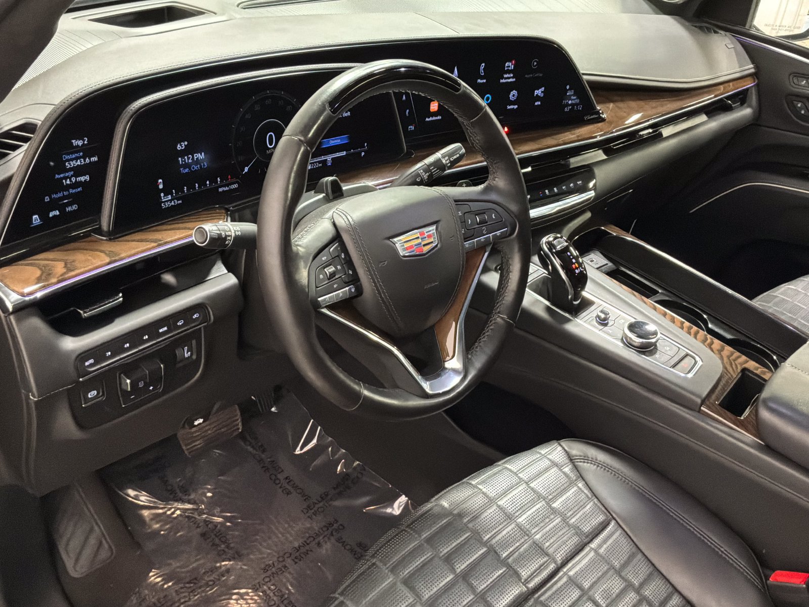 Used 2023 Cadillac Escalade ESV Sport Platinum w/ LPO, ONYX Package AWD/4WD image 15