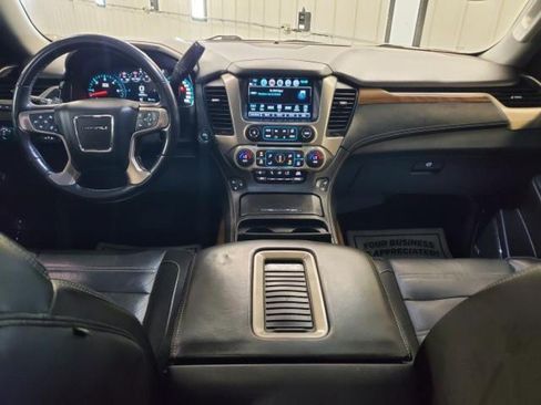 Used 2020 GMC Yukon Denali w/ Denali Ultimate Package AWD/4WD image 11