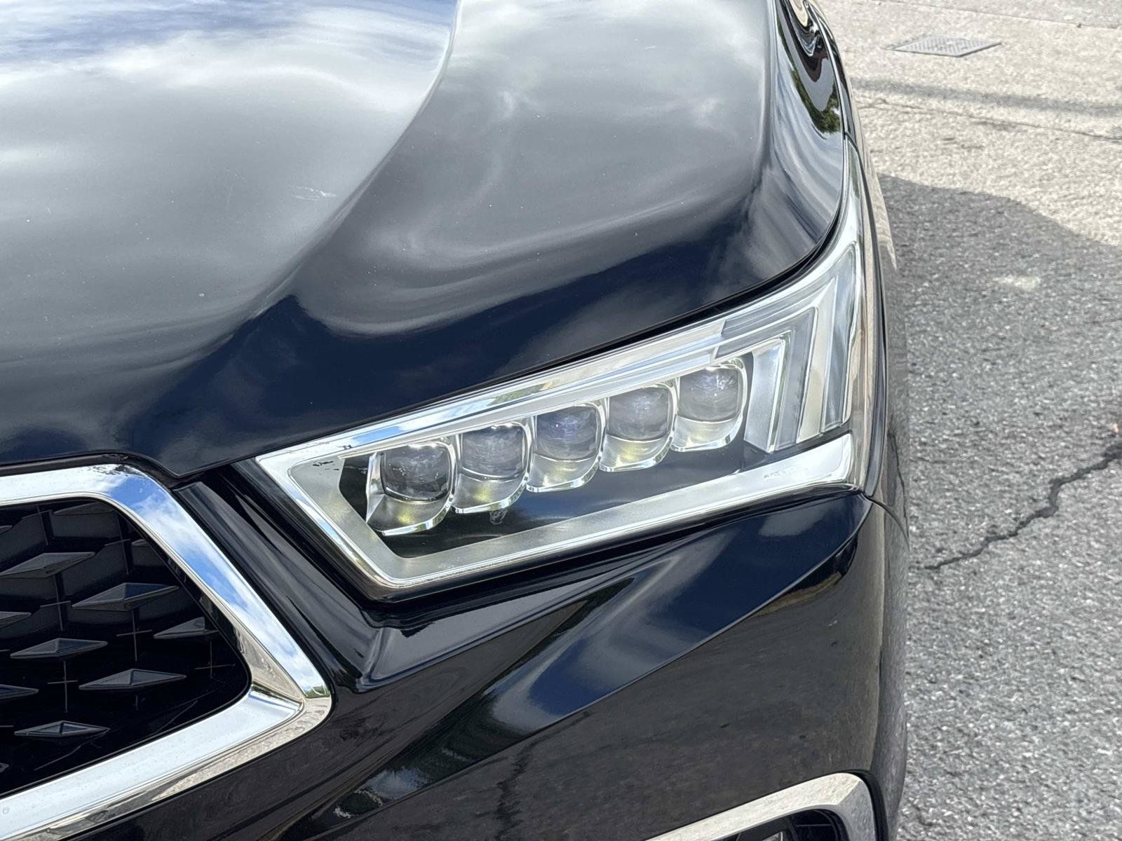 Used 2018 Acura MDX w/ Advance Package AWD/4WD image 11