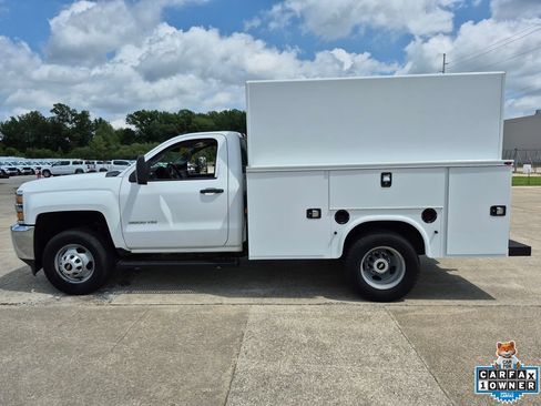 Used 2016 Chevrolet Silverado 3500 W/T RWD image 4