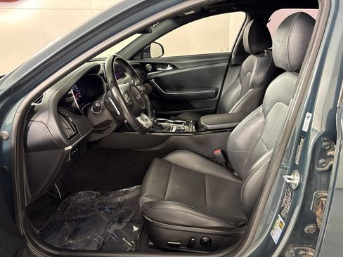 Used 2023 Kia Stinger GT-Line w/ Sun & Sound Package RWD image 26