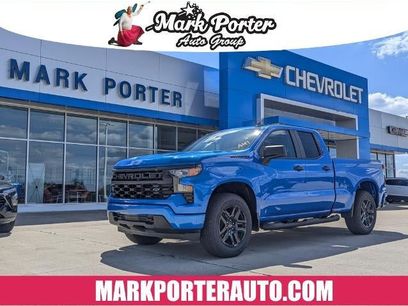 New 2026 Chevrolet Silverado 1500 Custom w/ Turbomax Blackout Package