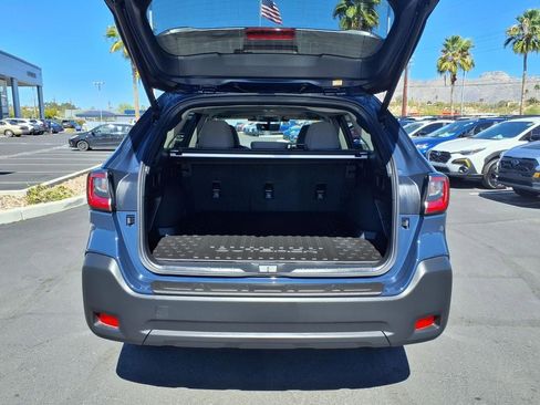 Certified 2025 Subaru Outback Premium w/ Popular Package #1A image 17