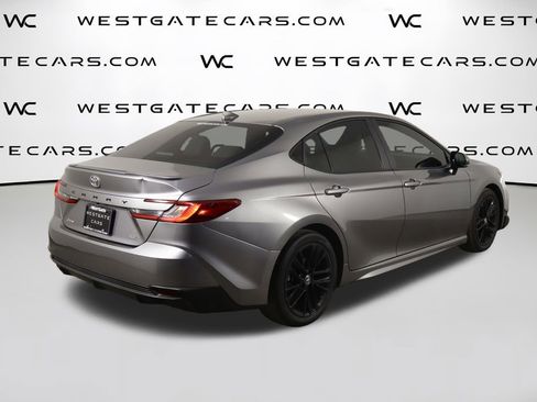 Used 2025 Toyota Camry SE w/ Convenience Package FWD image 47
