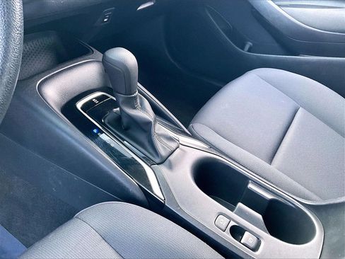 Used 2023 Toyota Corolla LE image 19