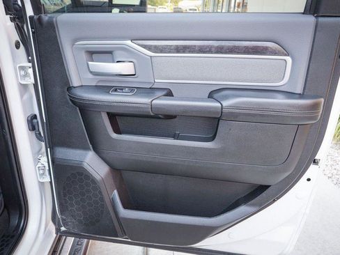 Used 2023 RAM 3500 Big Horn w/ Level 1 Equipment Group image 29