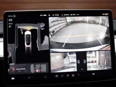 Used 2023 Tesla Model 3 Standard Range RWD image 25