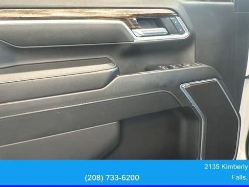 Used 2025 GMC Sierra 2500 SLE AWD/4WD image 17