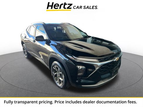 Used 2025 Chevrolet Trax LT w/ LT Convenience Package FWD image 1