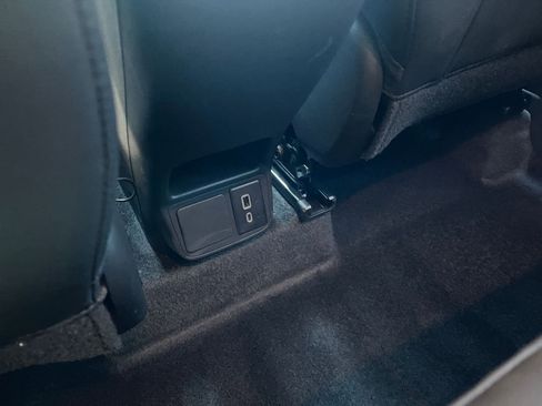 Used 2025 Buick Encore GX Preferred image 24